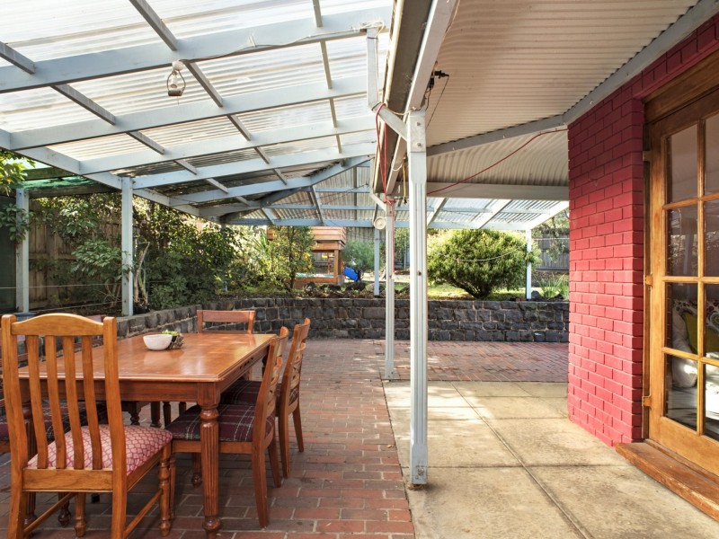 9-11 Gwinganna Drive, Clifton Springs VIC 3222