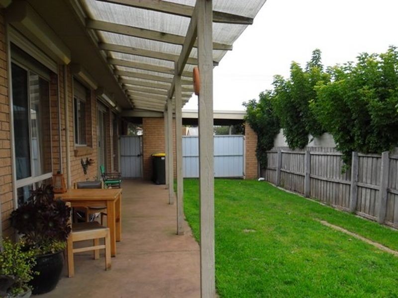 35 Leawarra Way, Clifton Springs VIC 3222