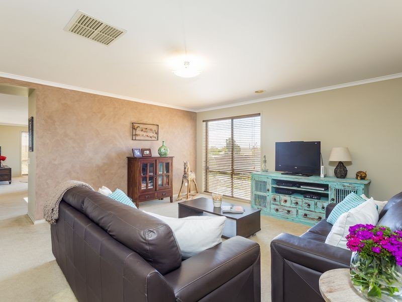 28 Narawi Avenue, Clifton Springs VIC 3222