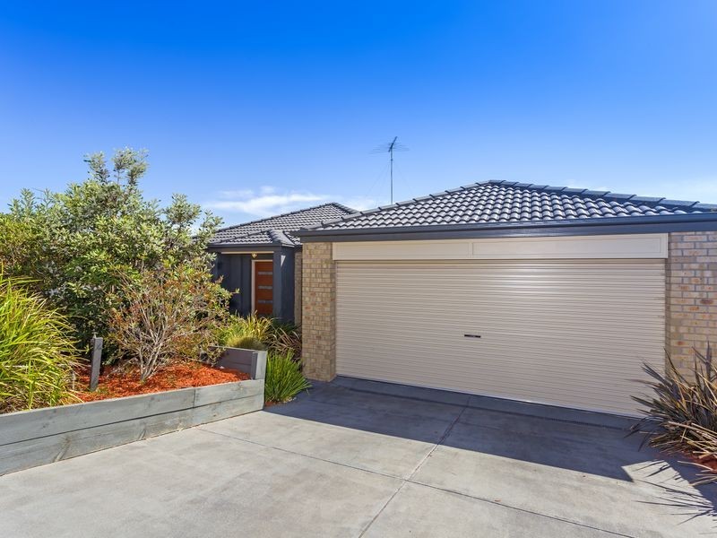 28 Narawi Avenue, Clifton Springs VIC 3222