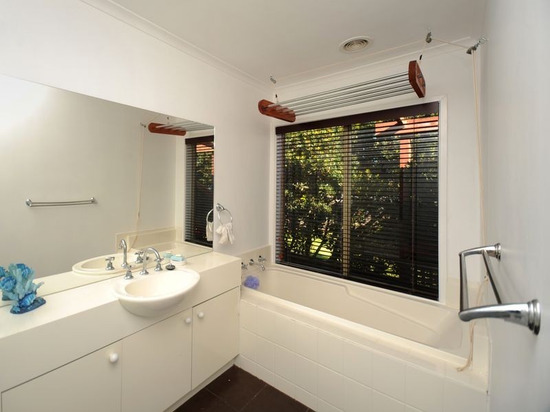 9 Lacorra Court, Clifton Springs VIC 3222