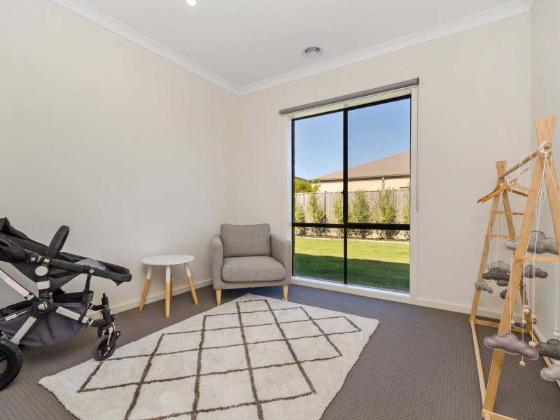 11 Domain Avenue, Curlewis VIC 3222