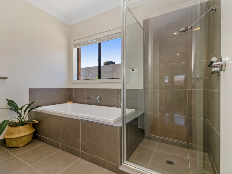 11 Domain Avenue, Curlewis VIC 3222