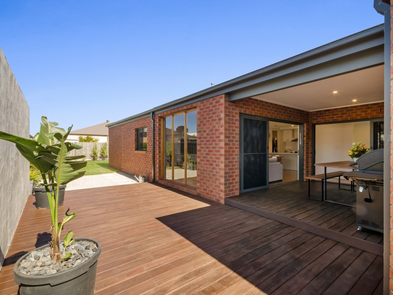 11 Domain Avenue, Curlewis VIC 3222