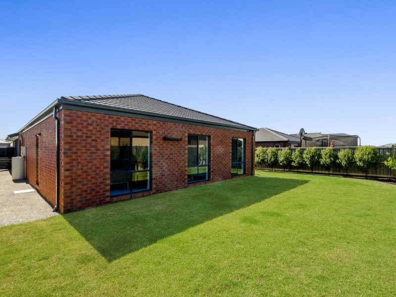 11 Domain Avenue, Curlewis VIC 3222