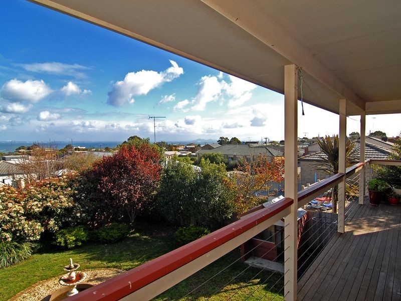 4 Wintersun Court, Clifton Springs VIC 3222