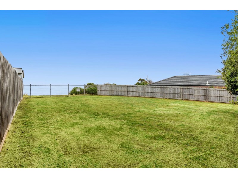 26 Eastwood Crescent, Drysdale VIC 3222