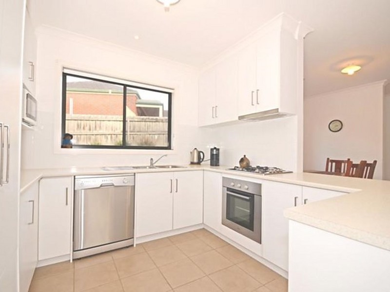 1/31 Boonderabbi Dr, Clifton Springs VIC 3222