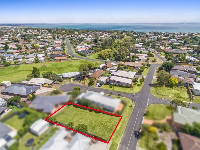 12 Delungra Avenue, Clifton Springs VIC 3222