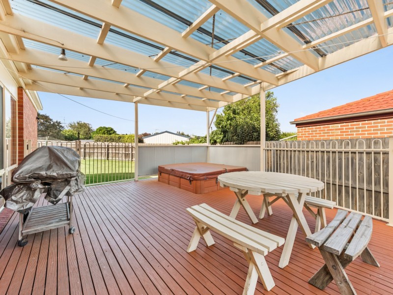 55 Boonderabbi Drive, Clifton Springs VIC 3222
