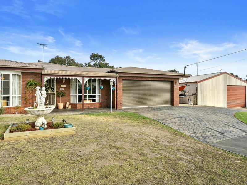 102-104 Kewarra Drive, Clifton Springs VIC 3222