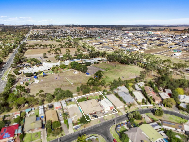 102-104 Kewarra Drive, Clifton Springs VIC 3222