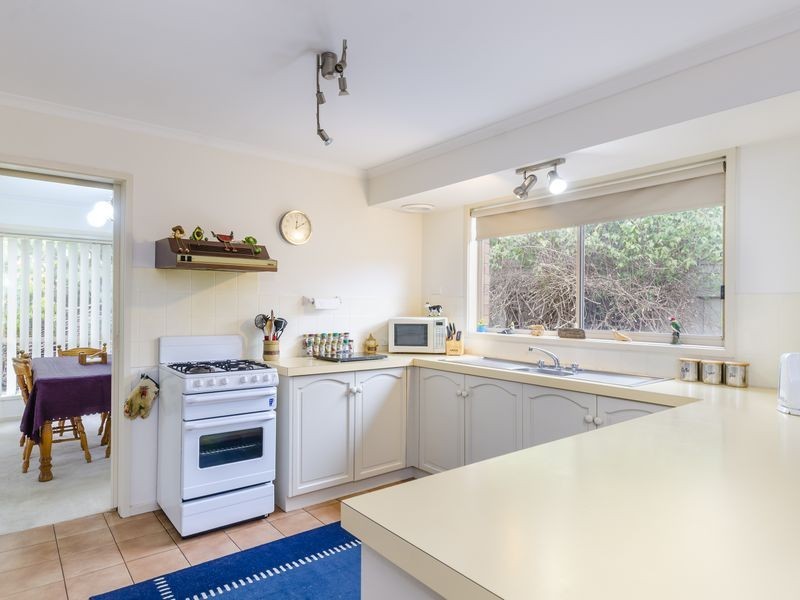 44 Mirrabooka Drive, Clifton Springs VIC 3222