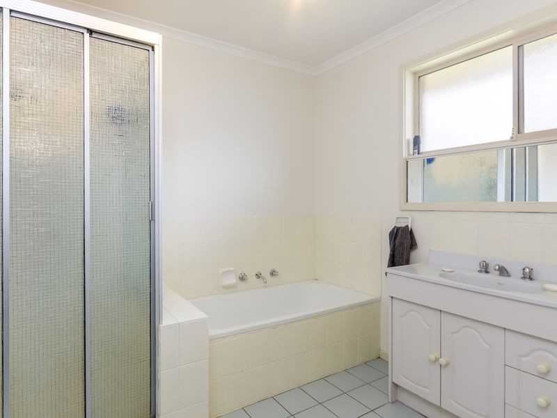 44 Mirrabooka Drive, Clifton Springs VIC 3222