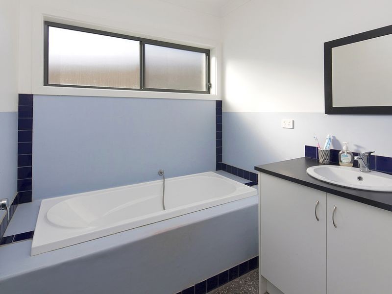 12 Bungalalli Avenue, Clifton Springs VIC 3222