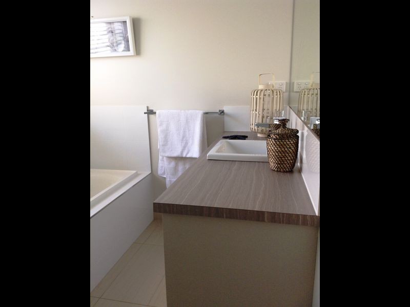 16 Border Collie Close, Curlewis VIC 3222