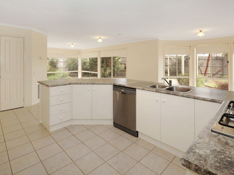 5 Warrawee Court, Clifton Springs VIC 3222