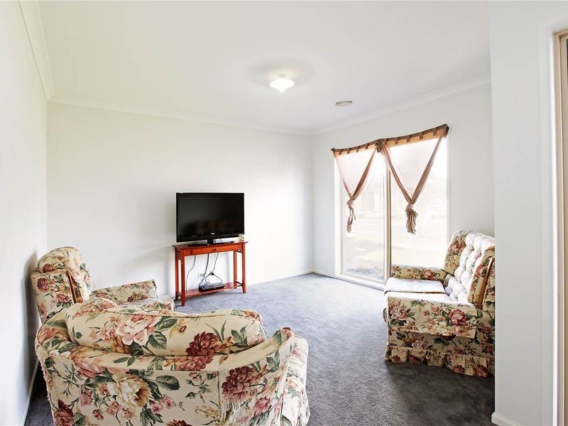 16 Baybrook Avenue, Drysdale VIC 3222