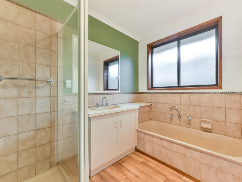 18 Achilpa Avenue, Clifton Springs VIC 3222