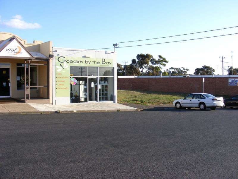 10 Pinnaroo Avenue, Clifton Springs VIC 3222