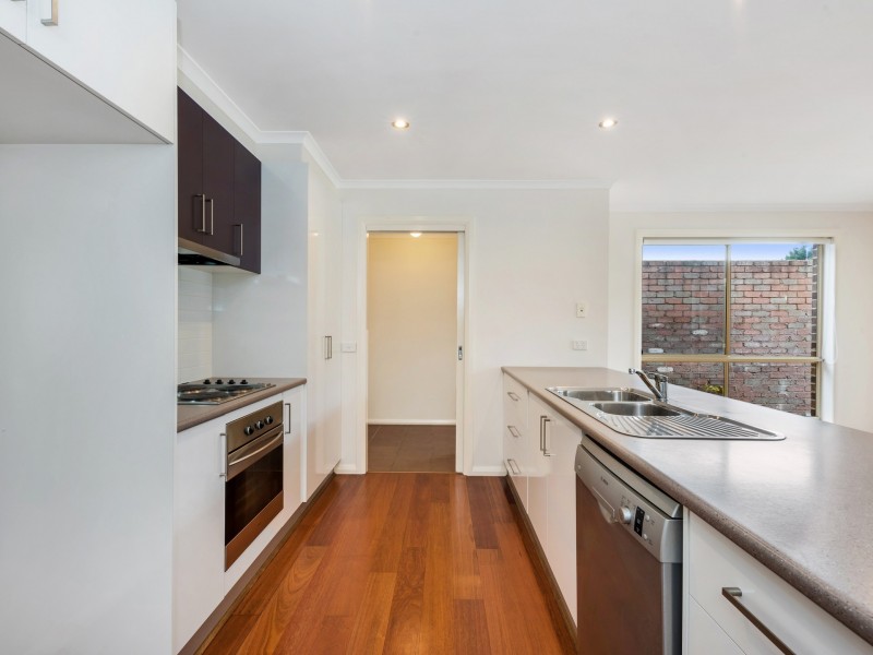 3 Adzar Road, Newcomb VIC 3219