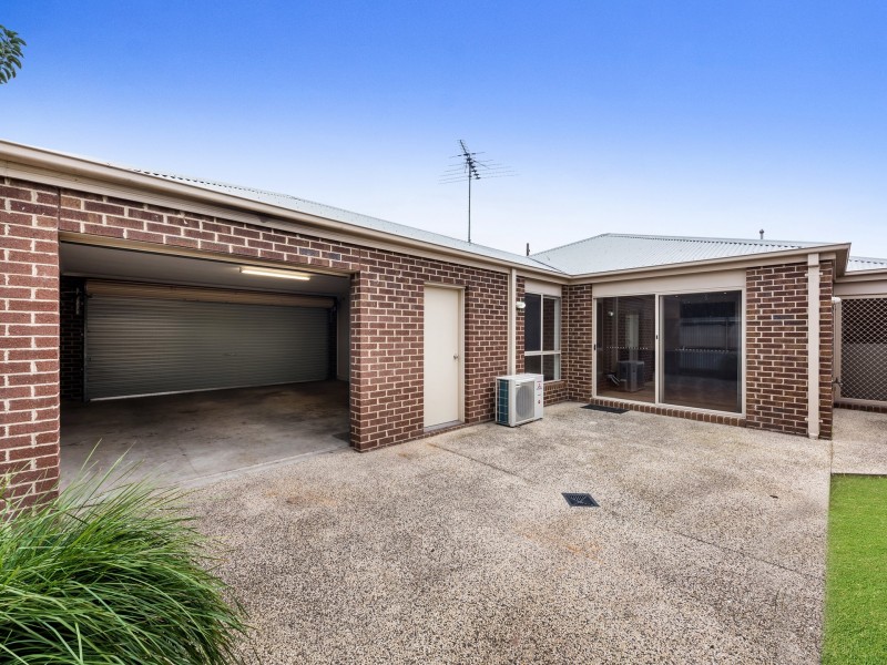 3 Adzar Road, Newcomb VIC 3219