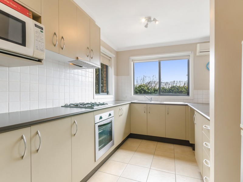 2/12 Coolangatta Drive, Clifton Springs VIC 3222