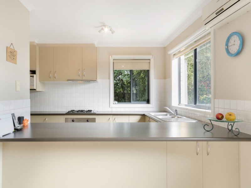 2/12 Coolangatta Drive, Clifton Springs VIC 3222