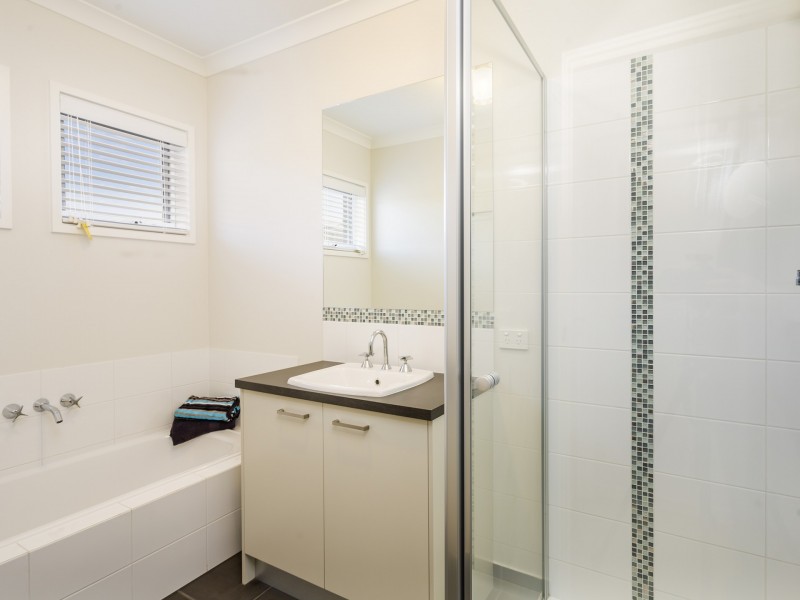 21 The Glen, Drysdale VIC 3222