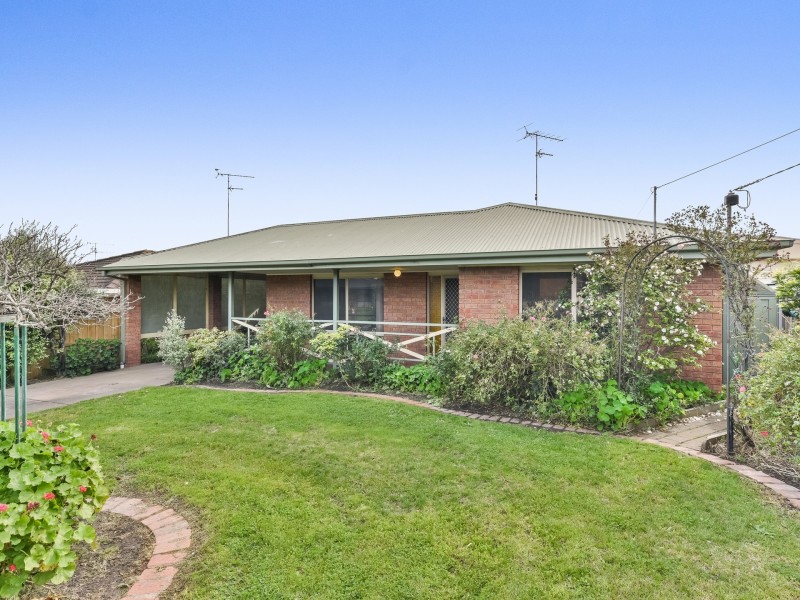 19 Bullimah Avenue, Clifton Springs VIC 3222