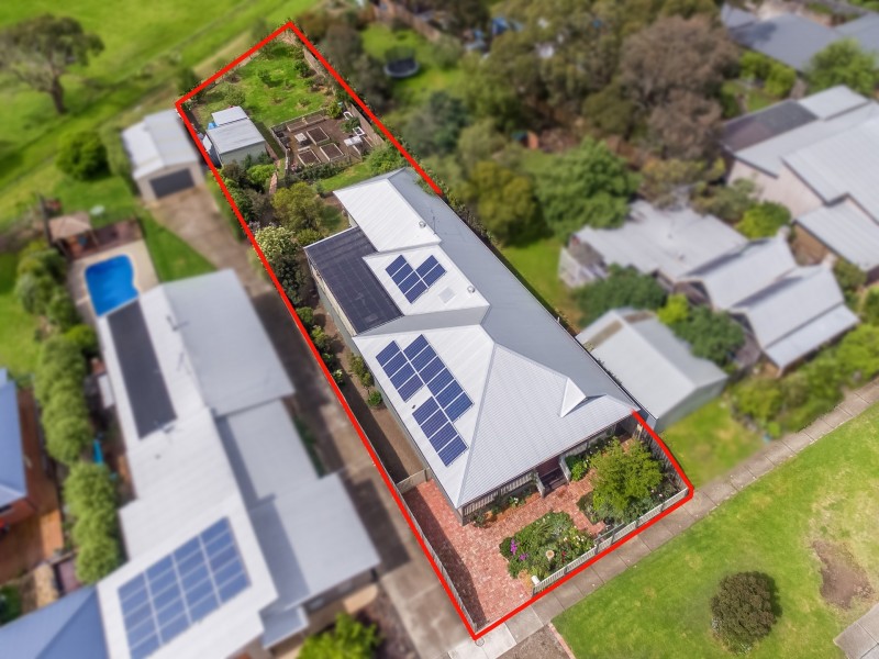 17 De Burgh Road, Drysdale VIC 3222