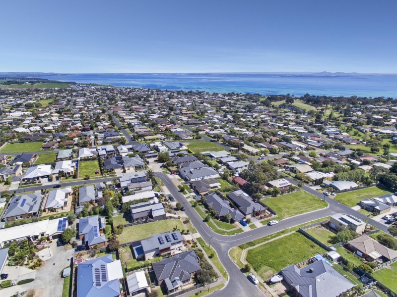 24 Sea Haven Drive, Clifton Springs VIC 3222