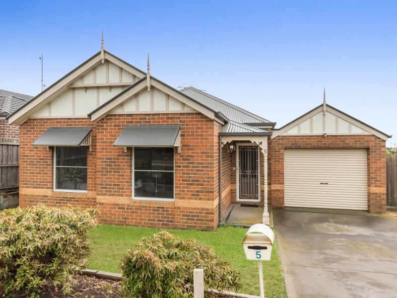 5 Parkway Place, Clifton Springs VIC 3222