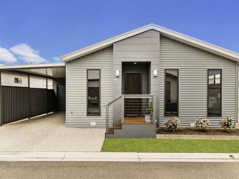 Unit 123/282-300 Clifton Avenue, Leopold VIC 3224