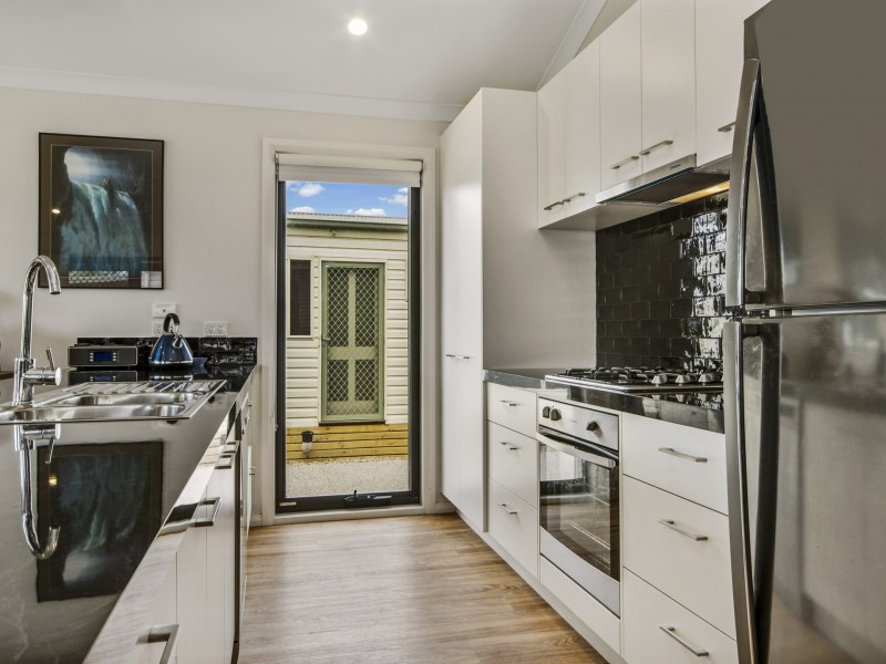 Unit 123/282-300 Clifton Avenue, Leopold VIC 3224