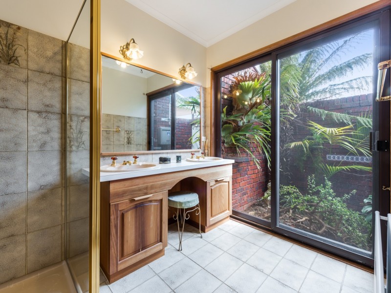 2 Cullen Court, Drysdale VIC 3222