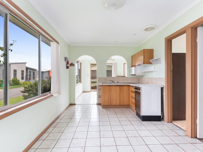 P019/282-300 Clifton Avenue, Leopold VIC 3224