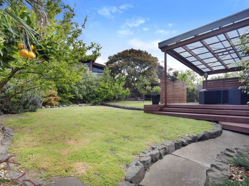 30 Boonderabbi Drive, Clifton Springs VIC 3222