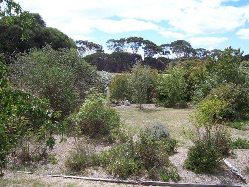 38 Clearwater Drive, Clifton Springs VIC 3222