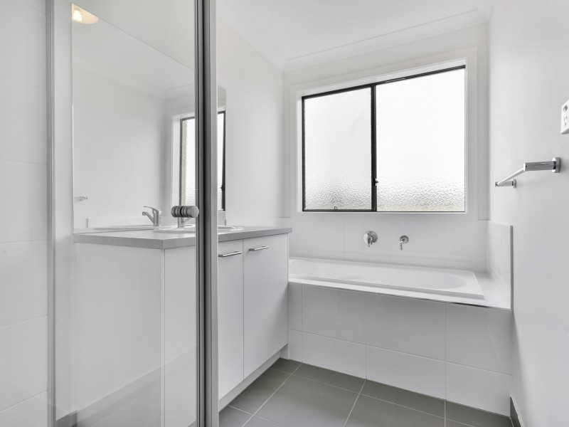 16 Plough Drive, Curlewis VIC 3222