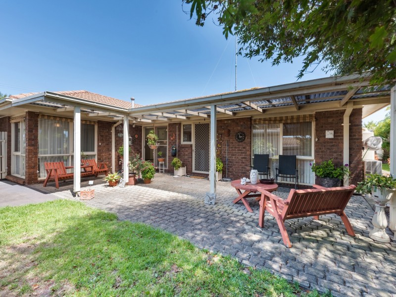 20 Bunganowee Drive, Clifton Springs VIC 3222