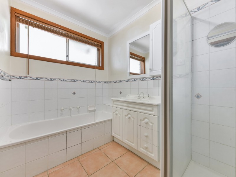 33 Carapooka Avenue, Clifton Springs VIC 3222