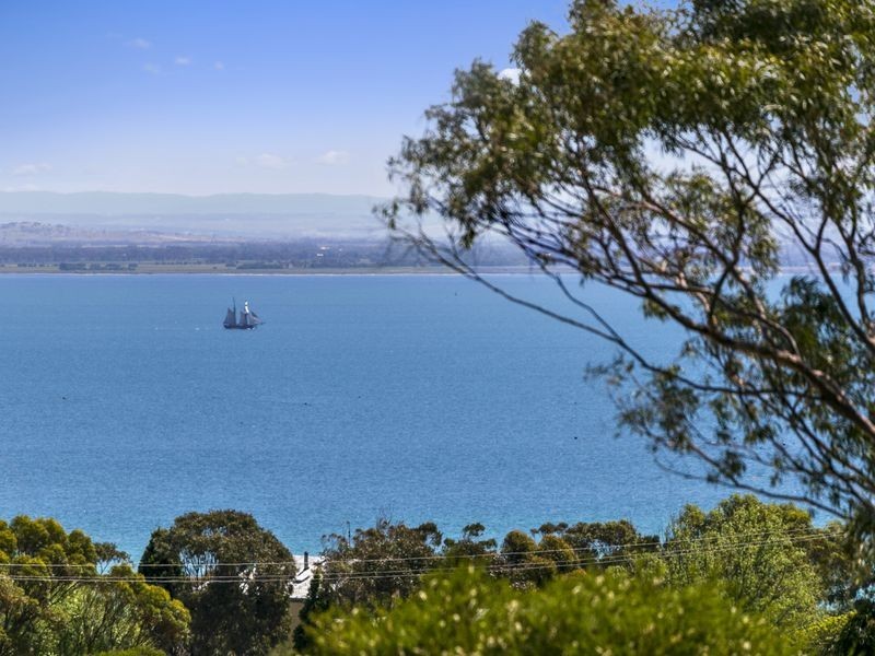 9 Tanderra Court, Clifton Springs VIC 3222