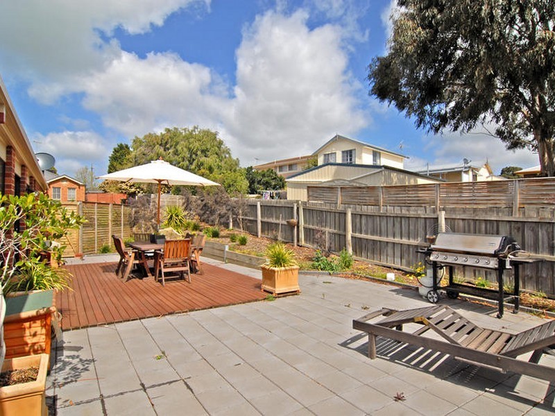 10 Glengarry Court, Drysdale VIC 3222