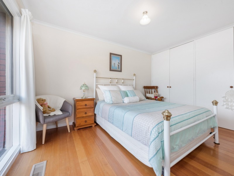 33 Parrakoola Drive, Clifton Springs VIC 3222