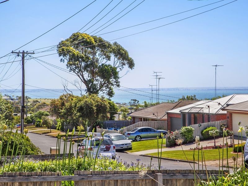 72 Mirrabooka Drive, Clifton Springs VIC 3222