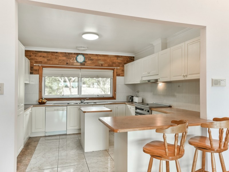 2 Cliff Edge Court, Clifton Springs VIC 3222