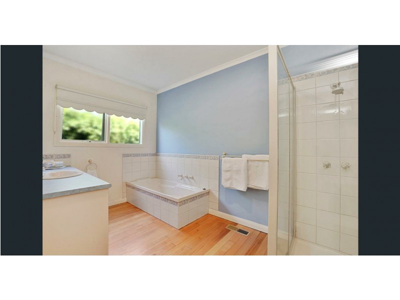 6 Dederang Avenue, Clifton Springs VIC 3222