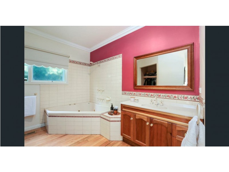 6 Dederang Avenue, Clifton Springs VIC 3222