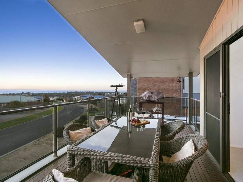 31 Golden Grove, Portarlington VIC 3223